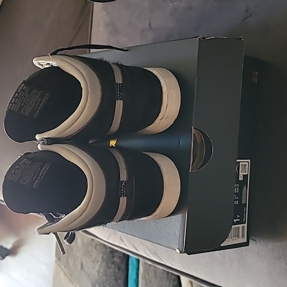 Jordan 1 retro - Picture 2 of 3